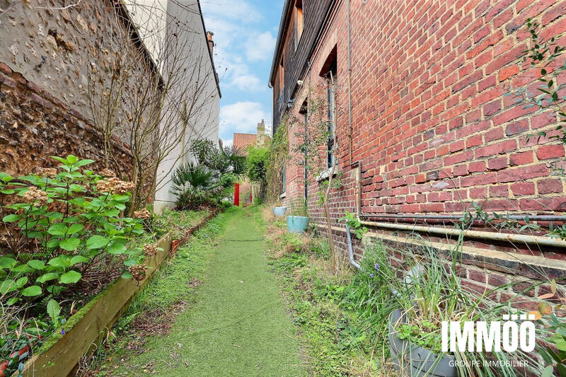 Maison - 83 m² - 5 pièces