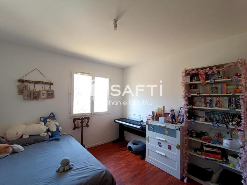 Maison - 99 m² - 4 pièces