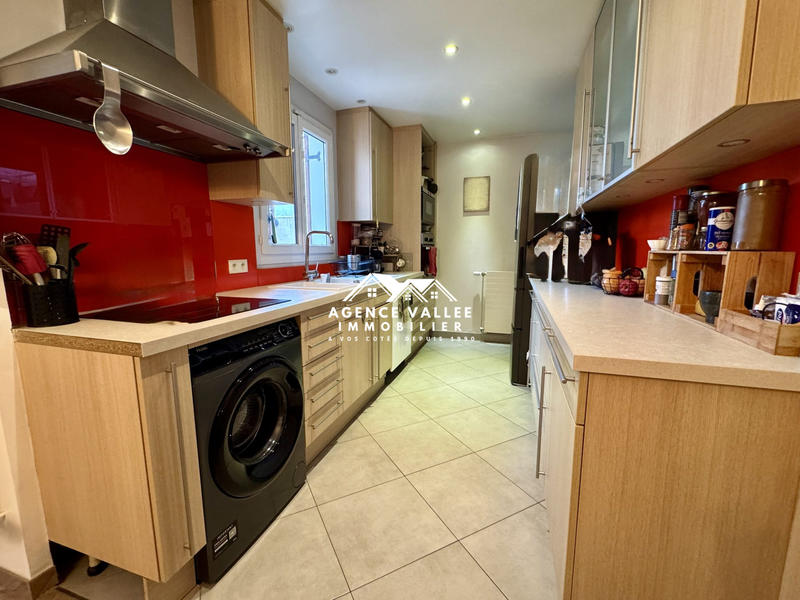 Maison - 100 m² - 6 pièces