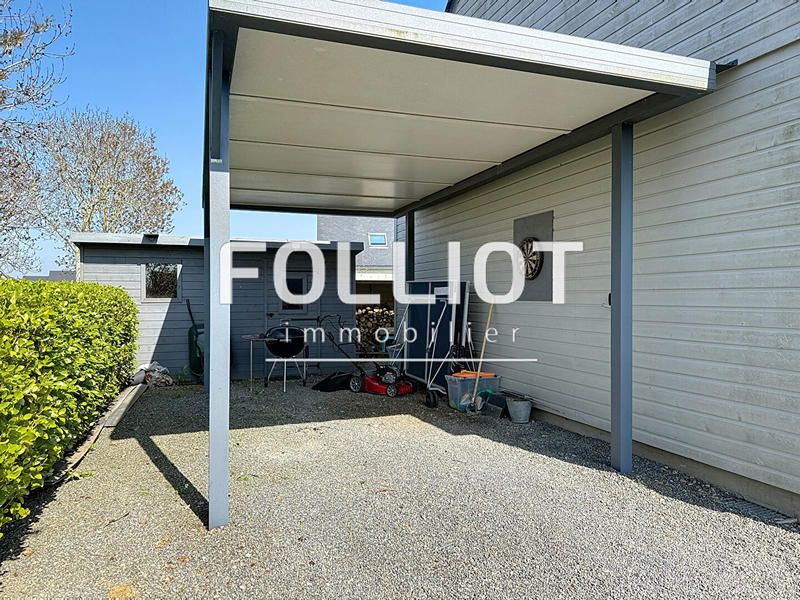 Maison - 141 m² - 7 pièces