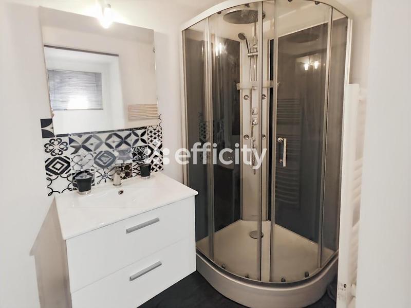 Maison - 159 m² - 6 pièces