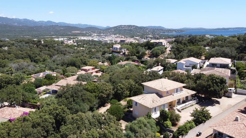 Villa - 200 m² - 7 pièces