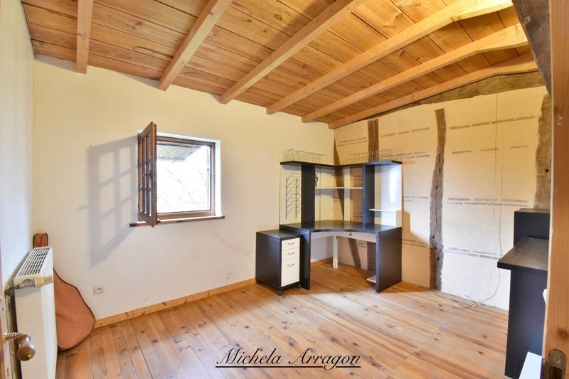 Maison en pierre - 138 m² - 6 pièces