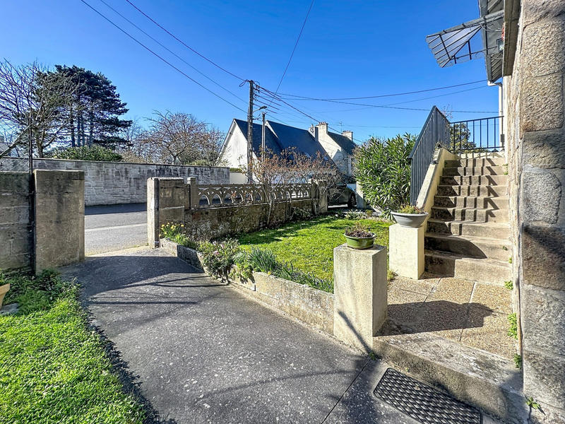 Maison - 102 m² - 6 pièces