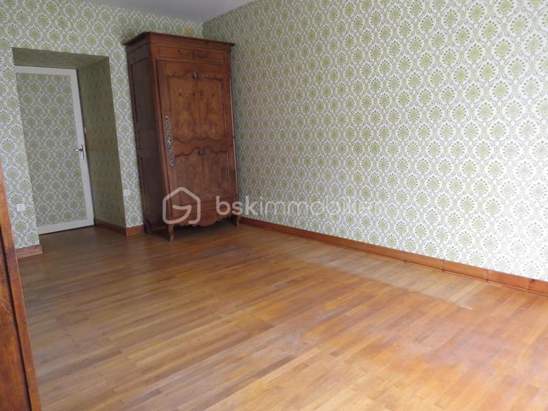 Corps de ferme - 161 m² - 7 pièces