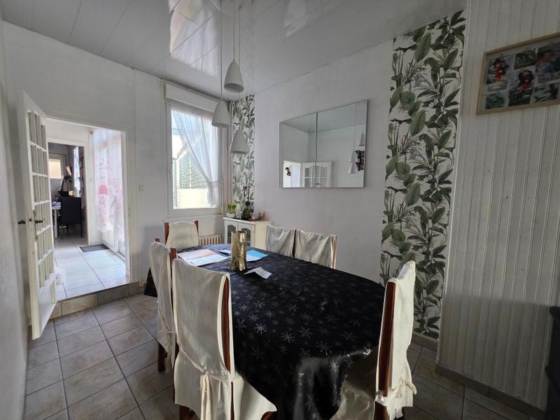 Maison - 86 m² - 4 pièces