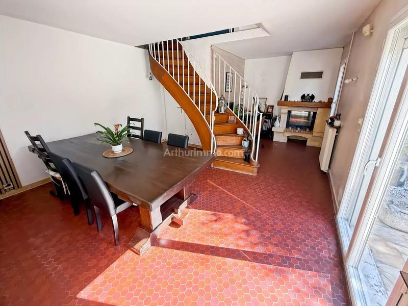 Maison - 120 m² - 5 pièces