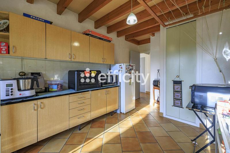 Villa - 172 m² - 8 pièces