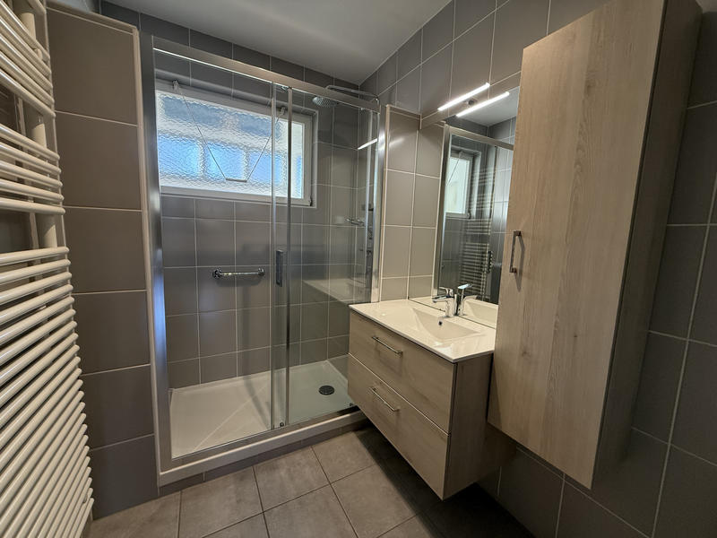 Appartement - 81 m² - 3 pièces