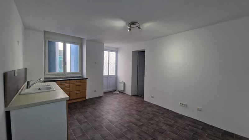 Maison de village - 180 m² - 7 pièces