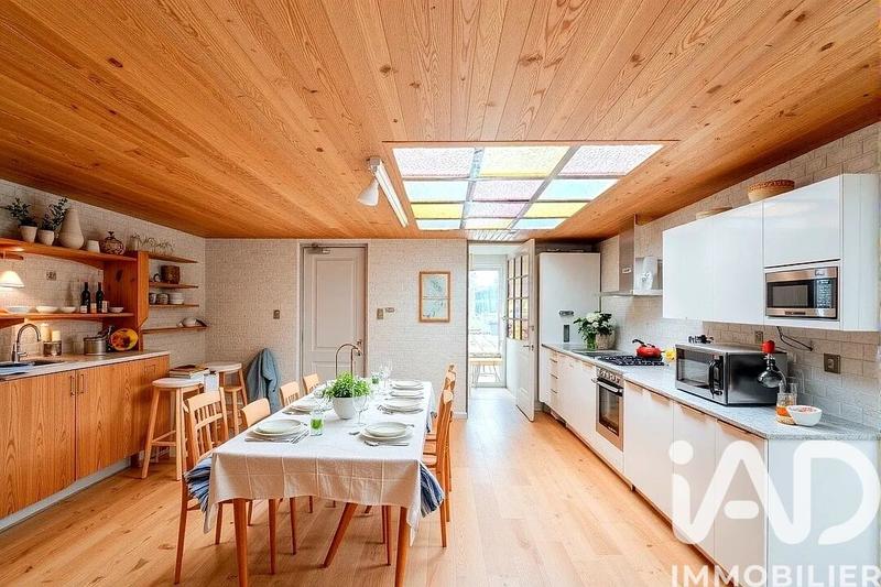 Maison - 120 m² - 4 pièces