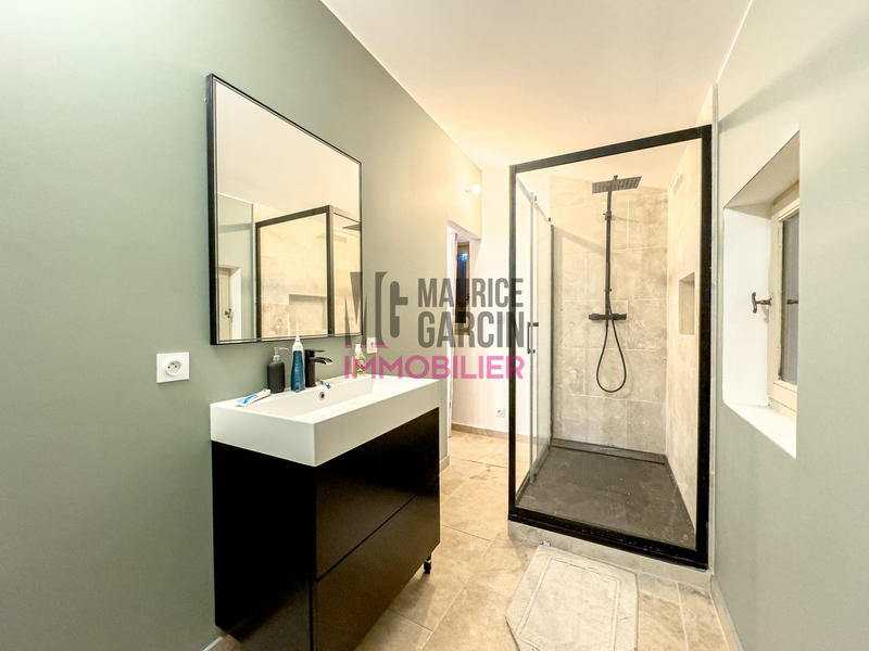 Maison - 163 m² - 5 pièces