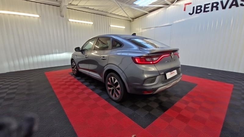 Renault Arkana Business E-Tech 145