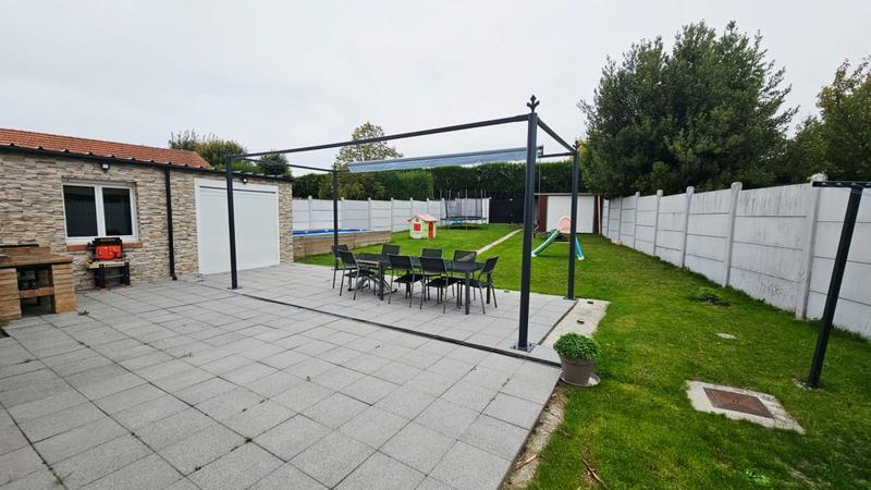 Maison - 110 m² - 6 pièces