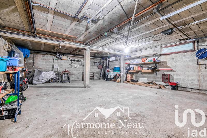 Maison - 179 m² - 9 pièces