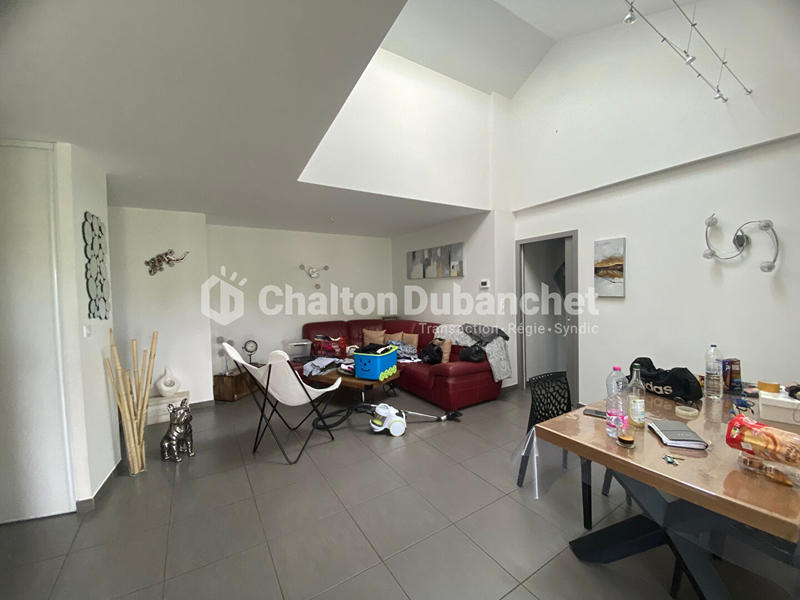 Appartement - 83 m² - 4 pièces