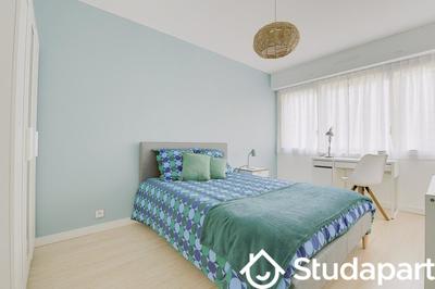 Chambre - 13 m² - 1 pièce