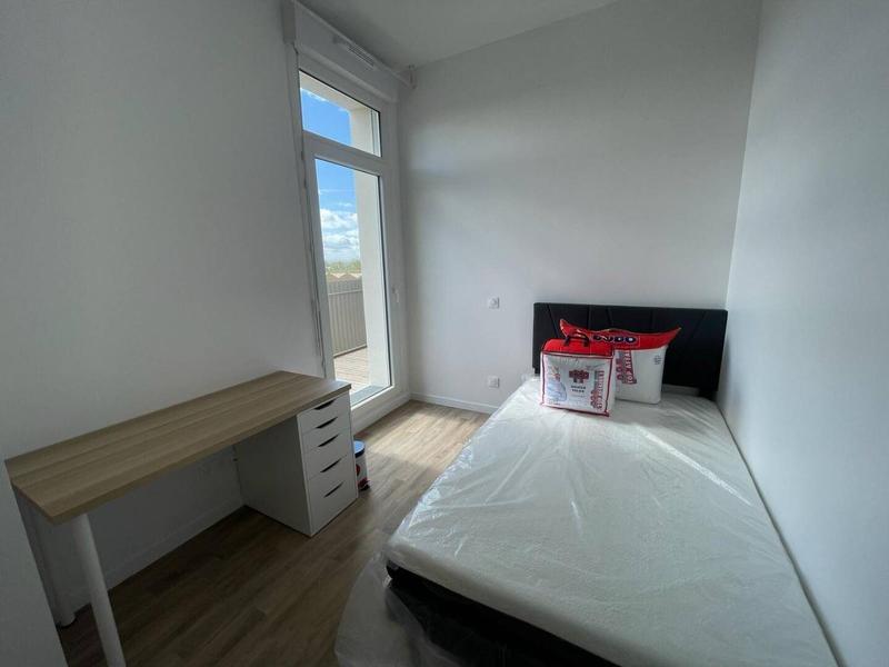 Appartement - 84 m² - 4 pièces