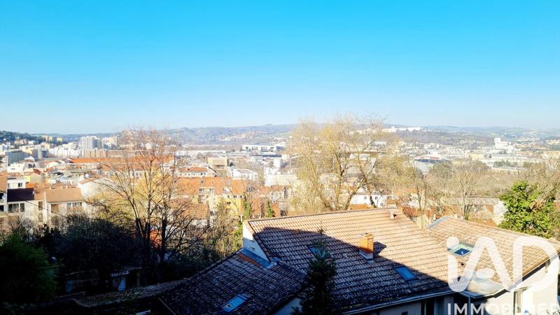 Maison de ville - 147 m² - 5 pièces