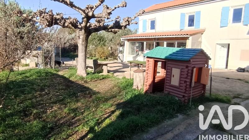 Maison - 90 m² - 5 pièces