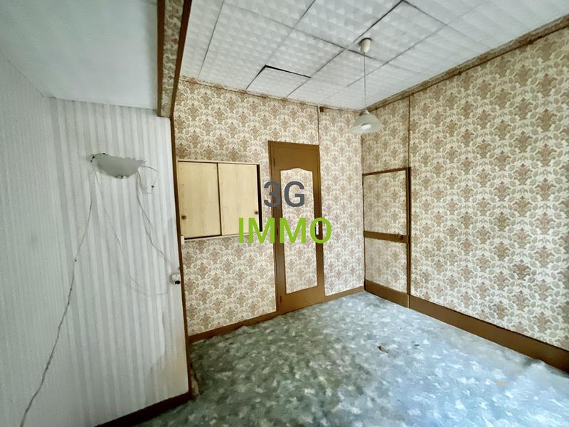 Immeuble - 60 m² - 5 pièces