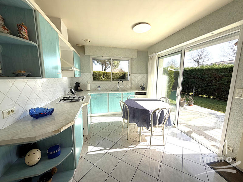 Maison - 90 m² - 3 pièces