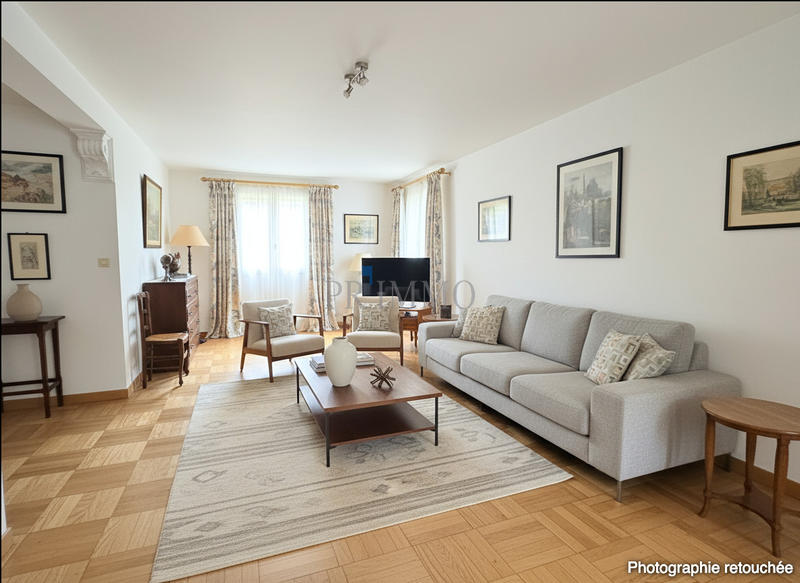 Maison - 136 m² - 4 pièces