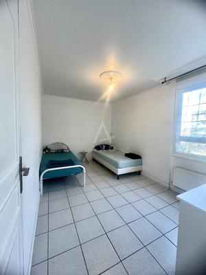 Appartement - 81 m² - 4 pièces