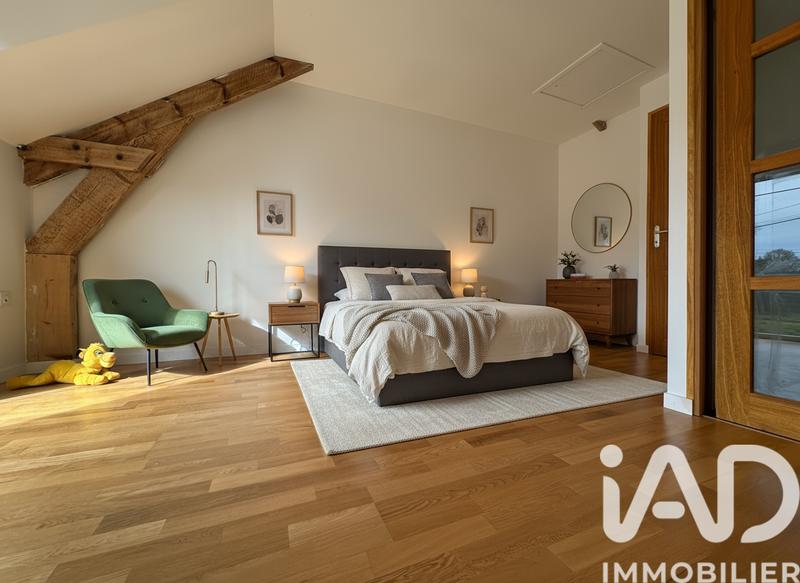 Maison - 206 m² - 8 pièces