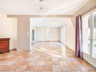 Maison - 127 m² - 5 pièces
