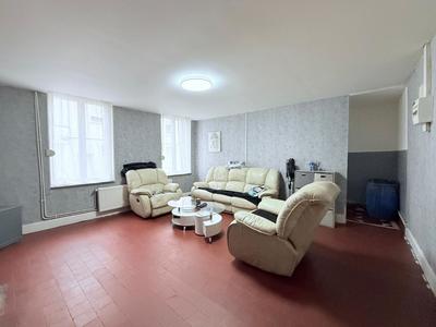 Maison - 90 m² - 3 pièces