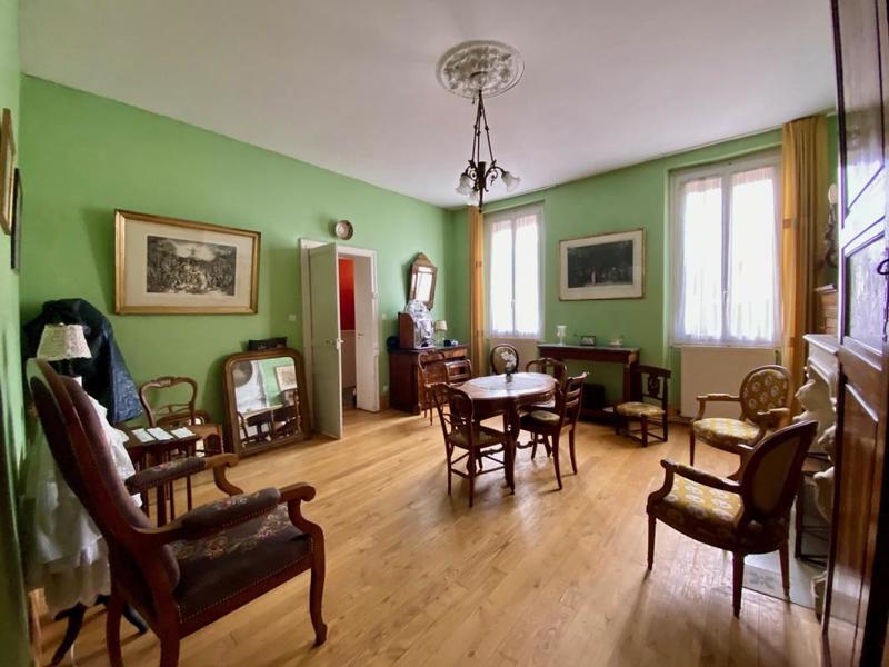 Maison - 176 m² - 6 pièces