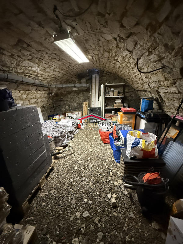 Maison traditionnelle - 108 m² - 5 pièces