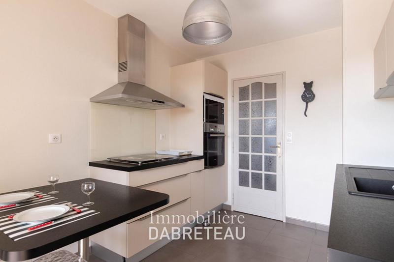 Appartement - 114 m² - 4 pièces