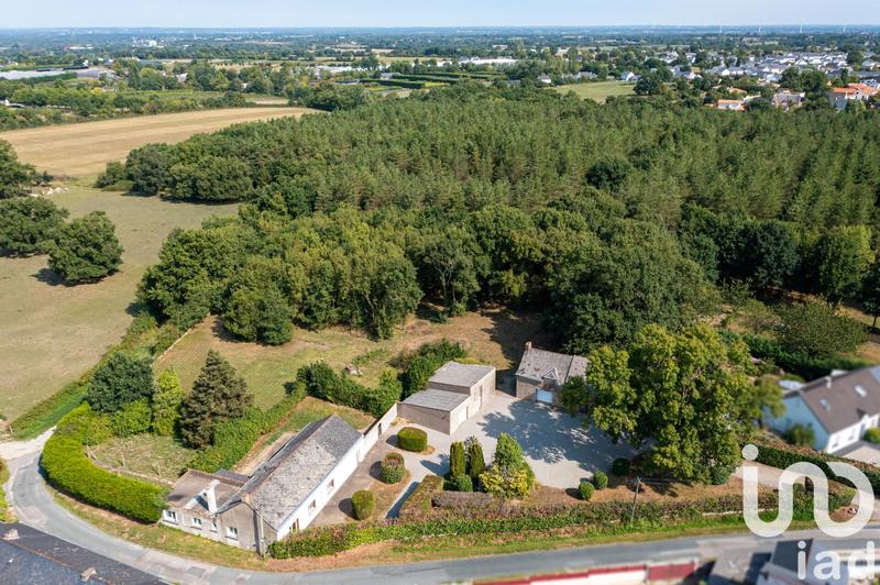 Maison - 300 m² - 12 pièces