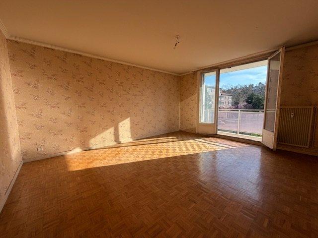 Appartement - 89 m² - 4 pièces