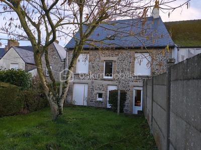 Maison - 105 m² - 6 pièces