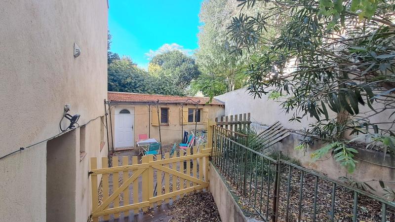 Maison - 224 m² - 8 pièces