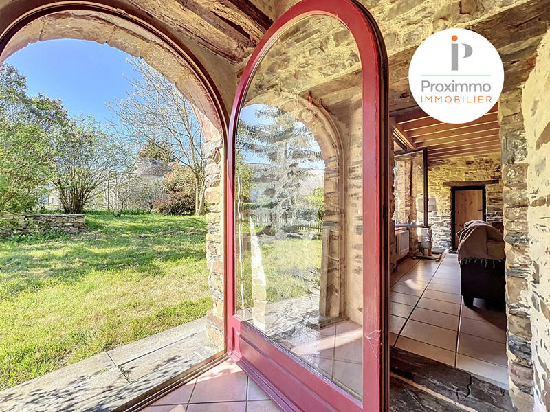 Maison - 199 m² - 8 pièces