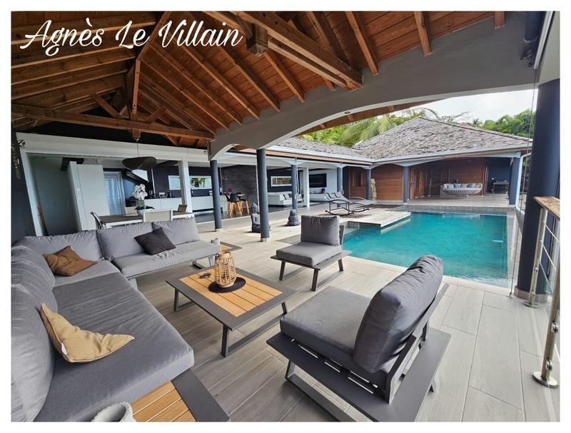 Villa - 148 m² - 4 pièces