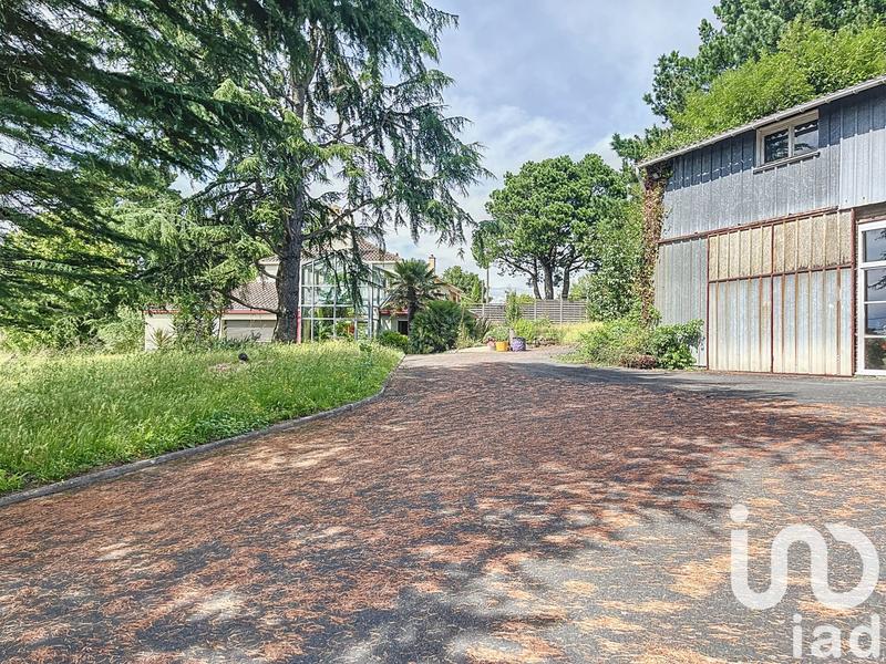 Maison - 189 m² - 6 pièces