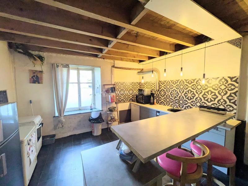 Maison - 196 m² - 6 pièces