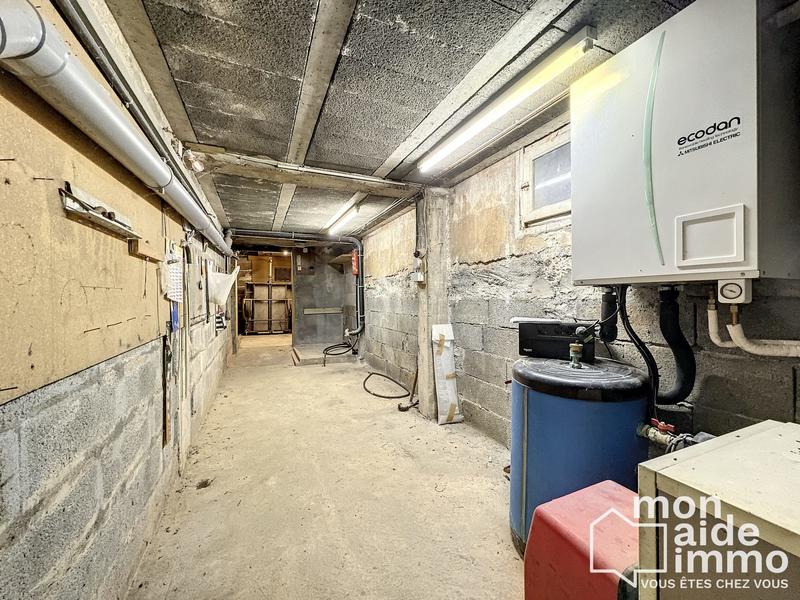 Maison - 160 m² - 10 pièces