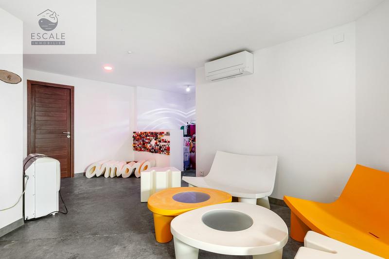 Maison - 200 m² - 6 pièces