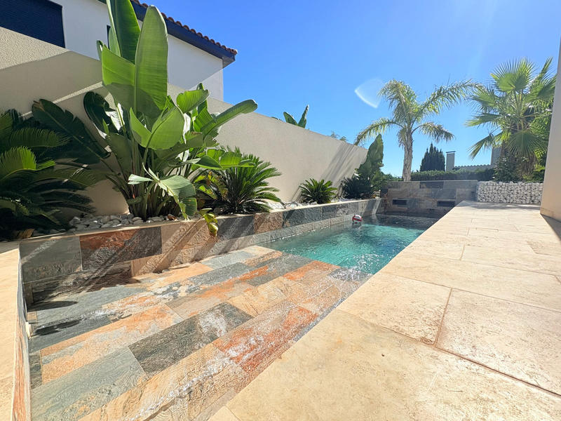 Villa - 160 m² - 5 pièces