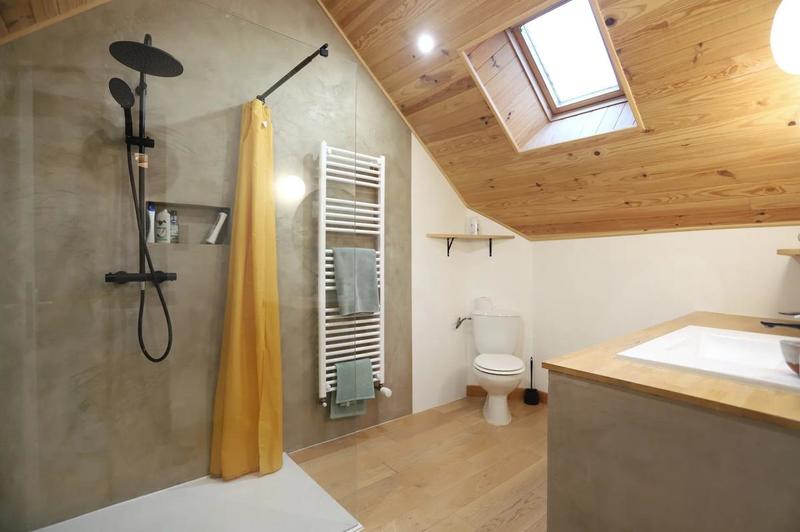 Maison - 197 m² - 8 pièces