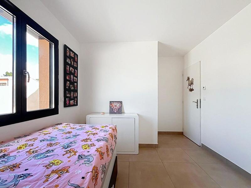 Maison - 97 m² - 5 pièces