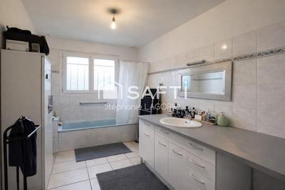 Villa - 100 m² - 4 pièces