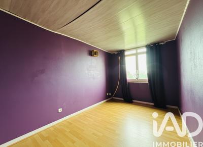 Appartement - 79 m² - 5 pièces