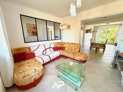 Maison - 106 m² - 5 pièces